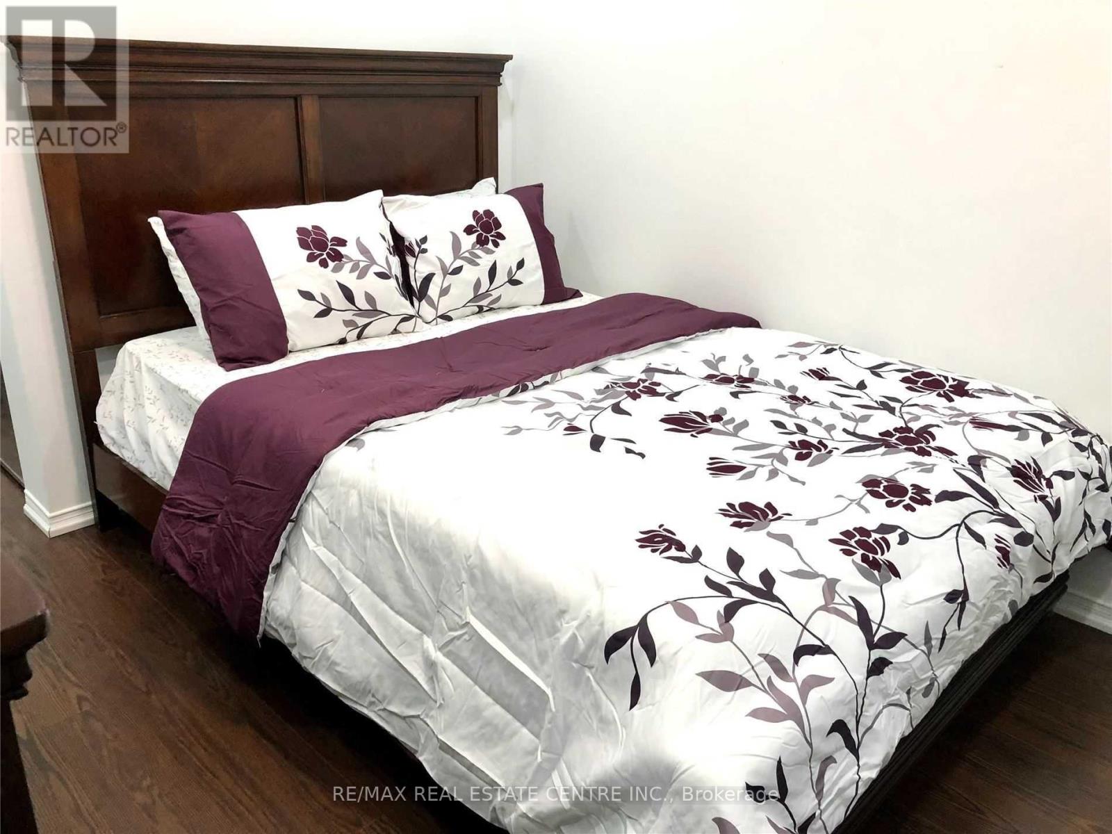 3383 Wild Cherry Lane, Mississauga, Ontario  L5N 7N7 - Photo 18 - W12505672