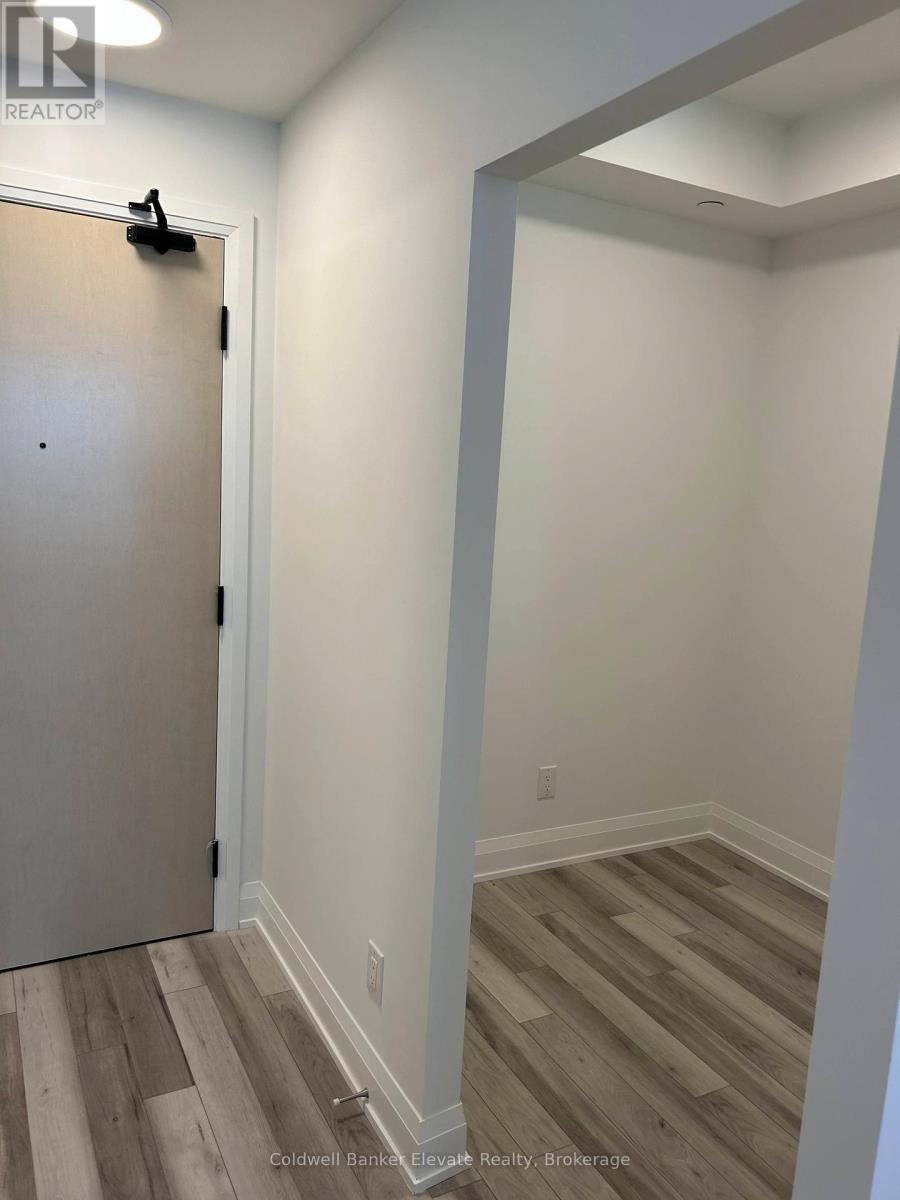 221 - 3250 Carding Mill Trail, Oakville, Ontario  L6M 1L3 - Photo 6 - W12505690