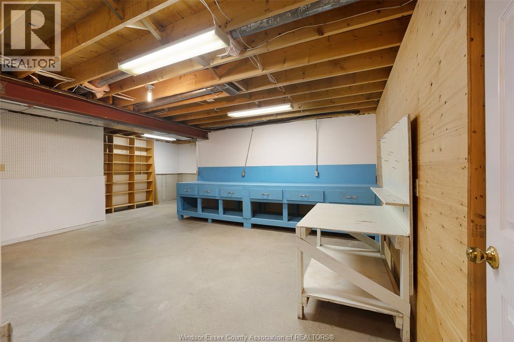 9720 Menard, Windsor, Ontario  N8P 1G6 - Photo 23 - 25027898