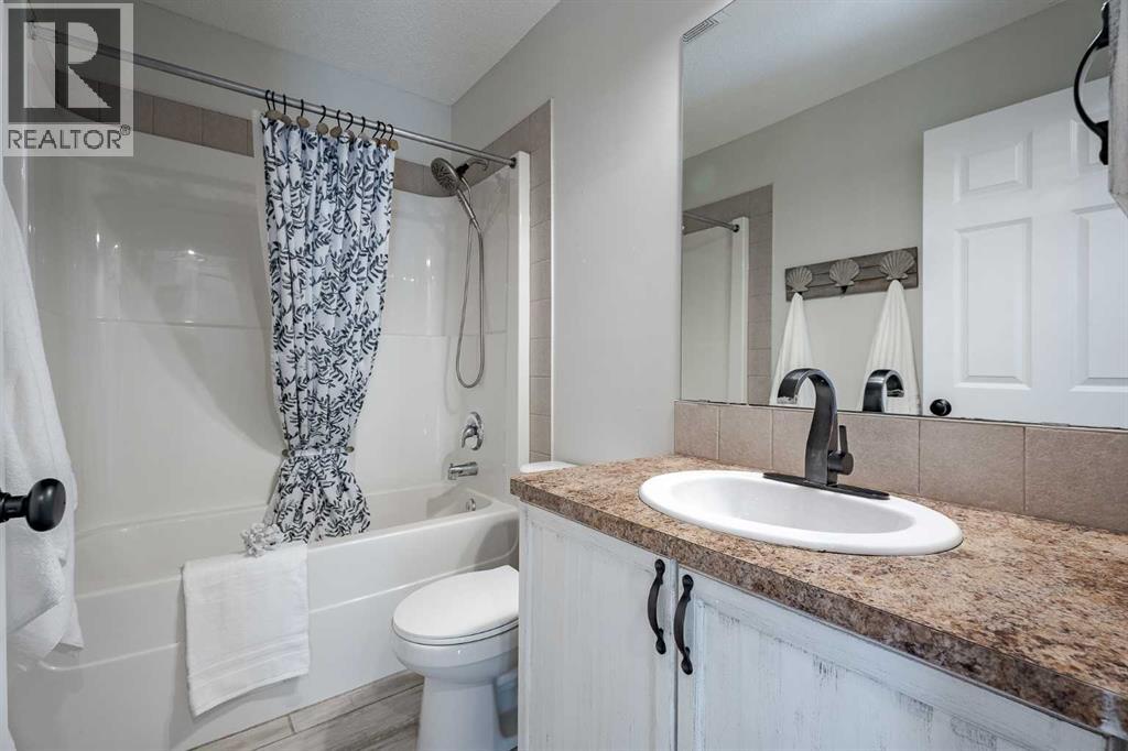 93 Evansford Circle Nw, Calgary, Alberta  T3P 0A9 - Photo 19 - A2254544