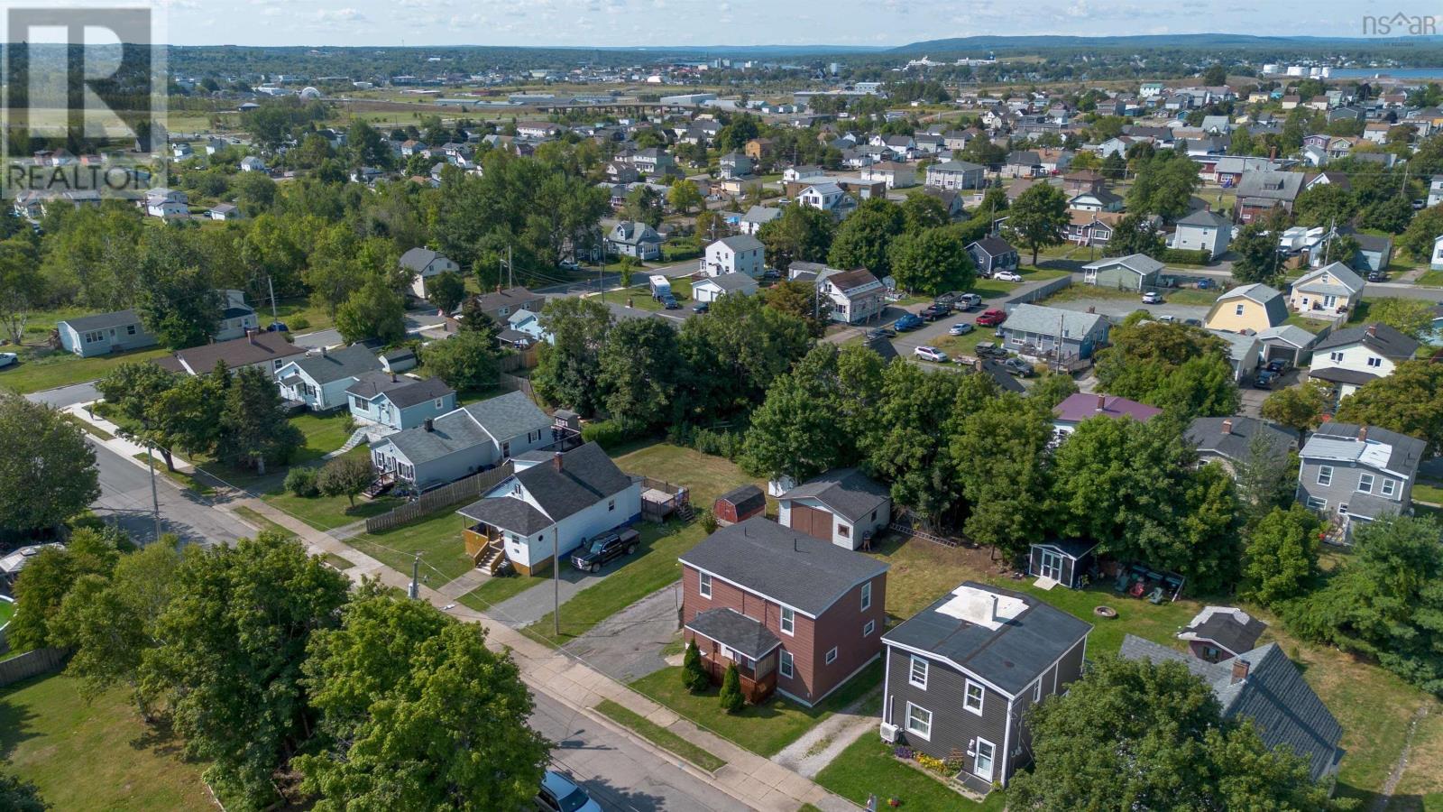 192-194 Gatacre Street, Sydney, Nova Scotia  B1N 1Z2 - Photo 33 - 202522640