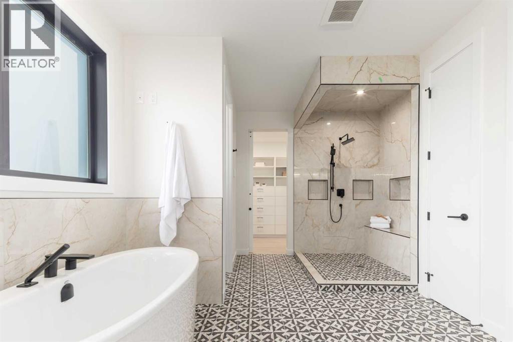 75 Westland Park Sw, Calgary, Alberta  T3H 6M3 - Photo 31 - A2267209