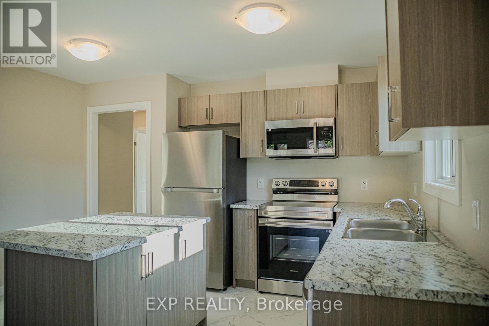 22 Willson Drive, Thorold, Ontario  L2V 0M3 - Photo 21 - X12505656