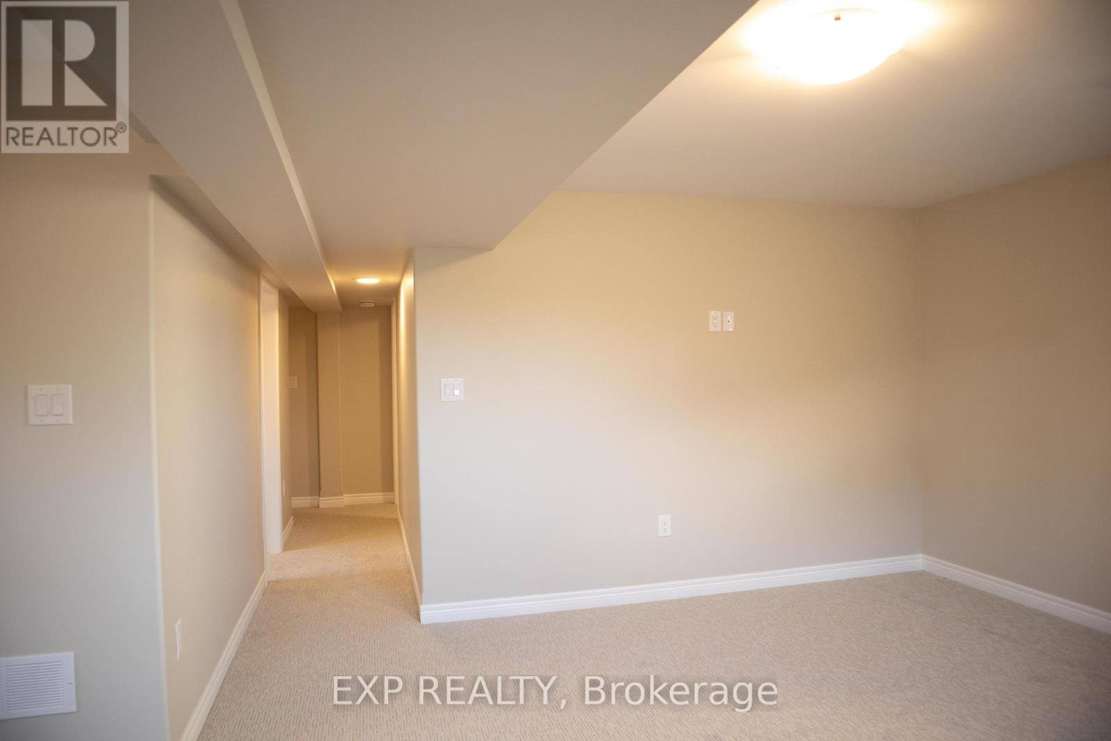 22 Willson Drive, Thorold, Ontario  L2V 0M3 - Photo 31 - X12505656