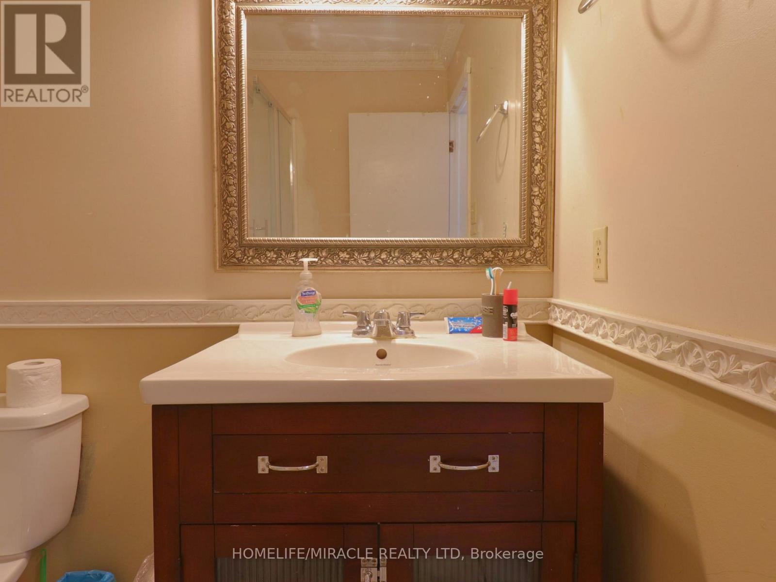 3 Caprice Court, Kitchener, Ontario  N2M 5M2 - Photo 14 - X12505682