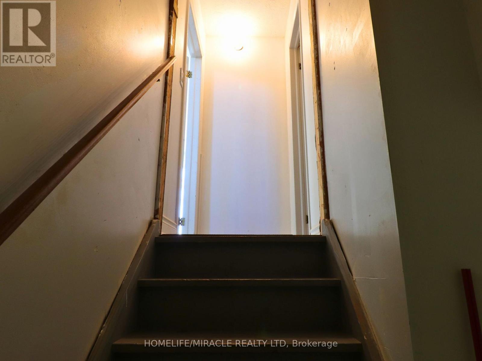 3 Caprice Court, Kitchener, Ontario  N2M 5M2 - Photo 30 - X12505682