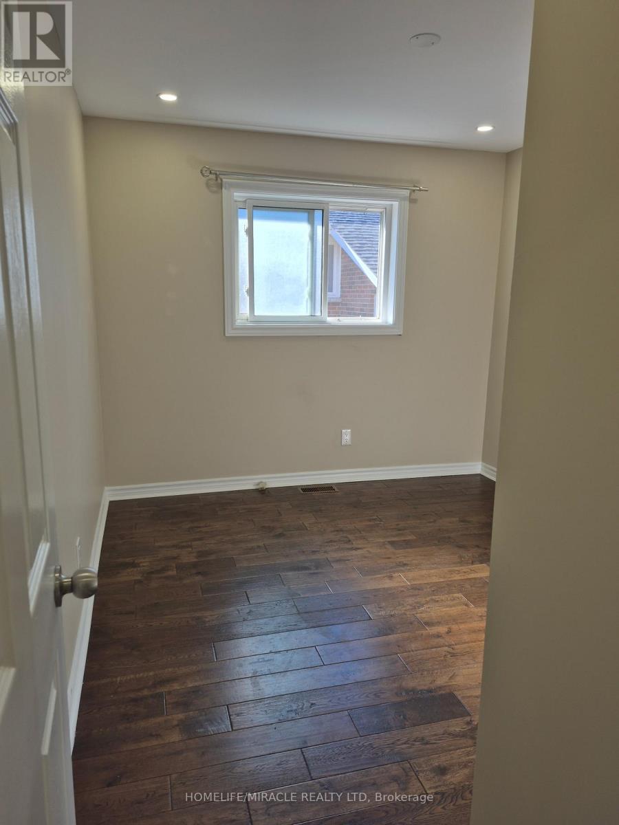 57 Iroquois Avenue, Oshawa, Ontario  L1G 3X2 - Photo 20 - E12428207