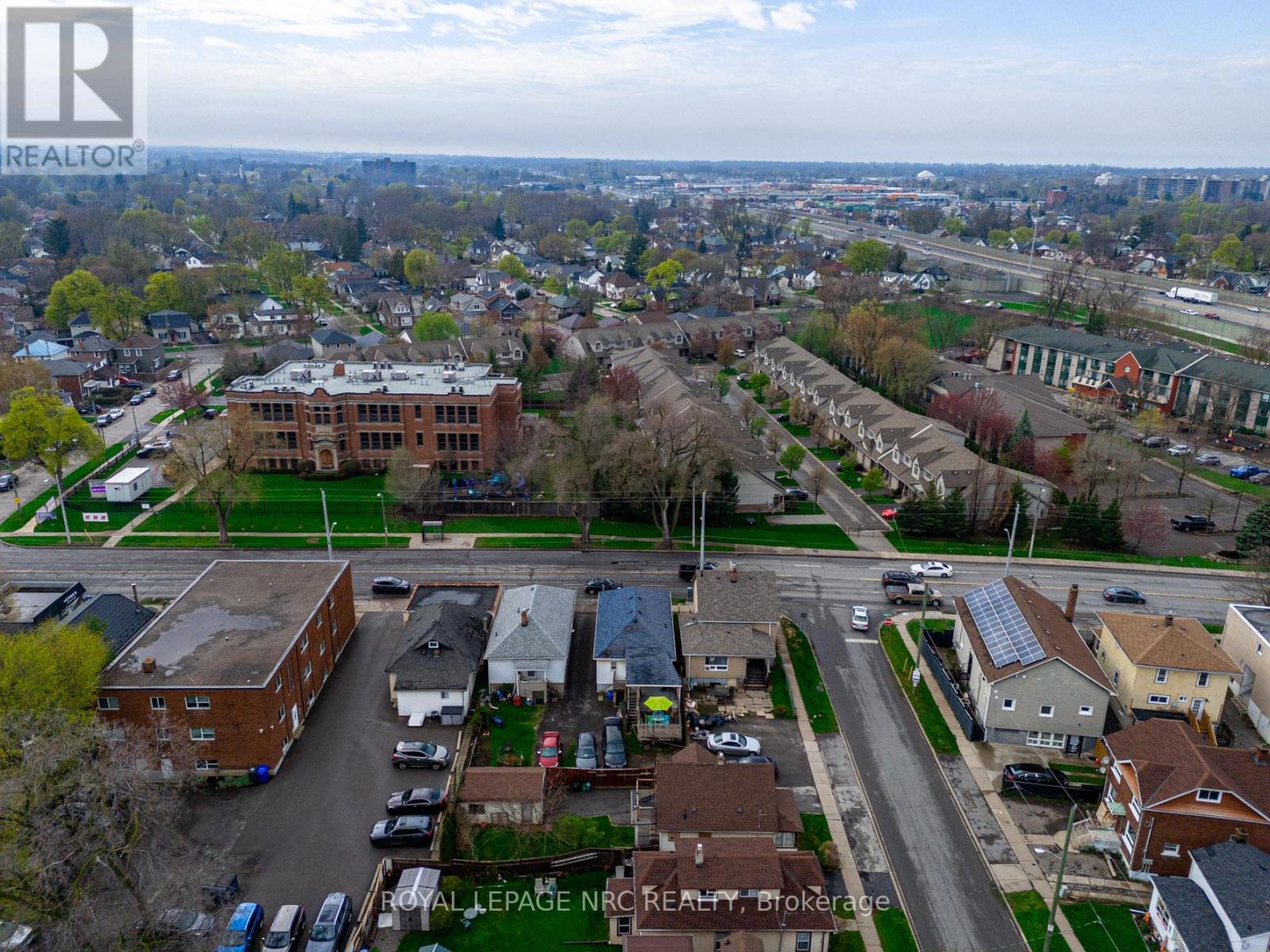 170 Niagara Street W, St. Catharines, Ontario  L2R 4L4 - Photo 16 - X12505730