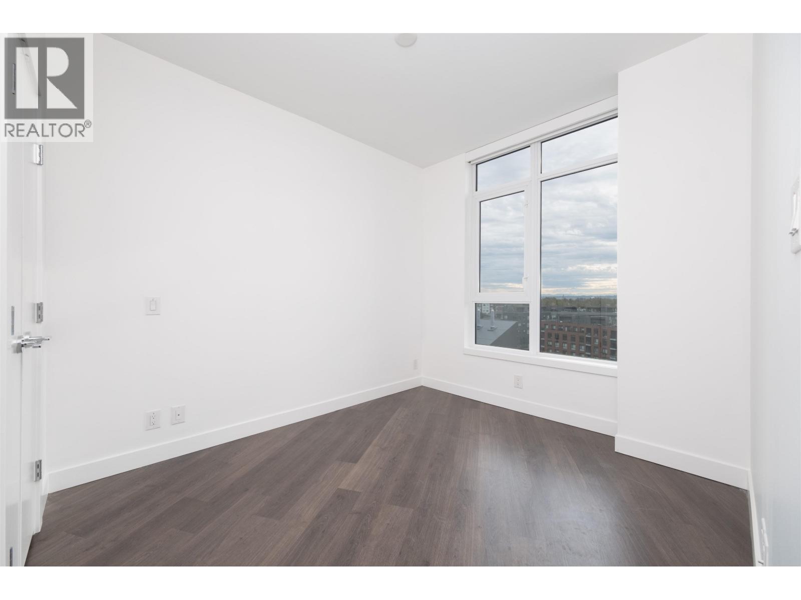 912 3557 Sawmill Crescent, Vancouver, British Columbia  V5S 0E2 - Photo 12 - R3064344