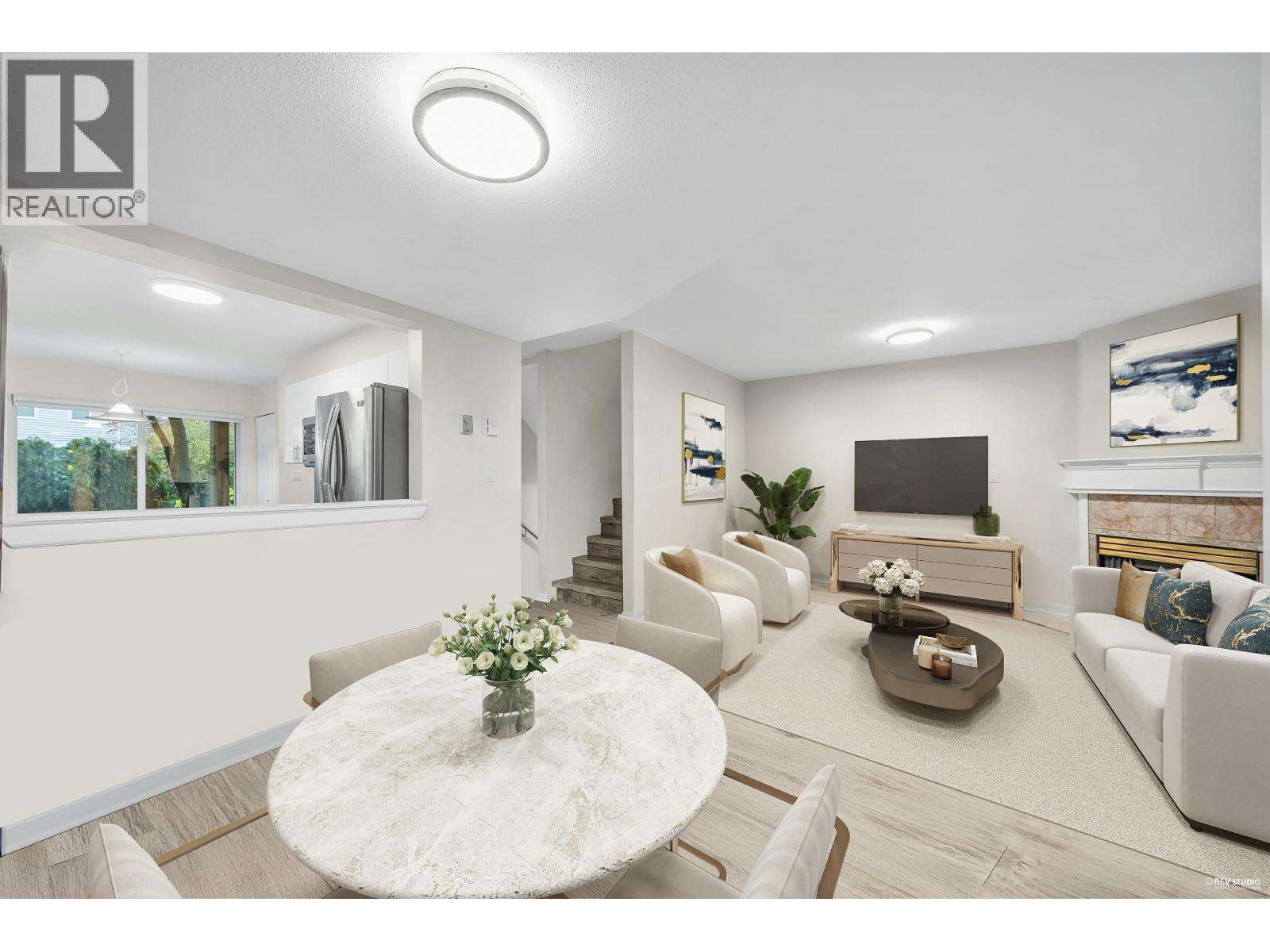 8 815 Tobruck Avenue, North Vancouver, British Columbia  V7P 1V9 - Photo 4 - R3064367