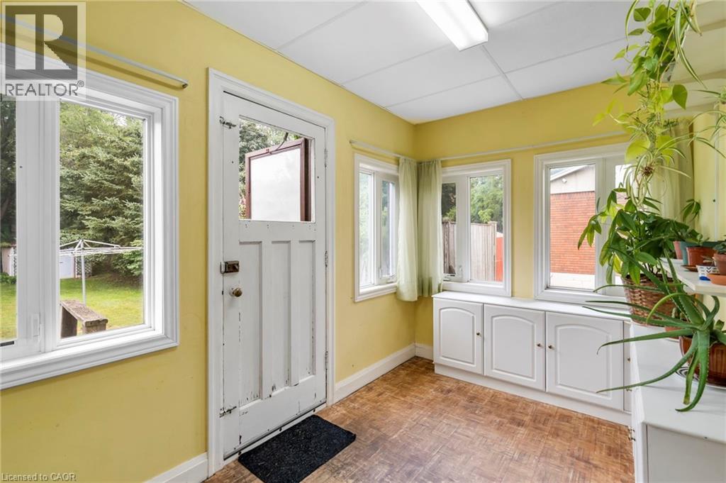 265 Fiddlers Green Road, Ancaster, Ontario  L9G 1W9 - Photo 23 - 40784087