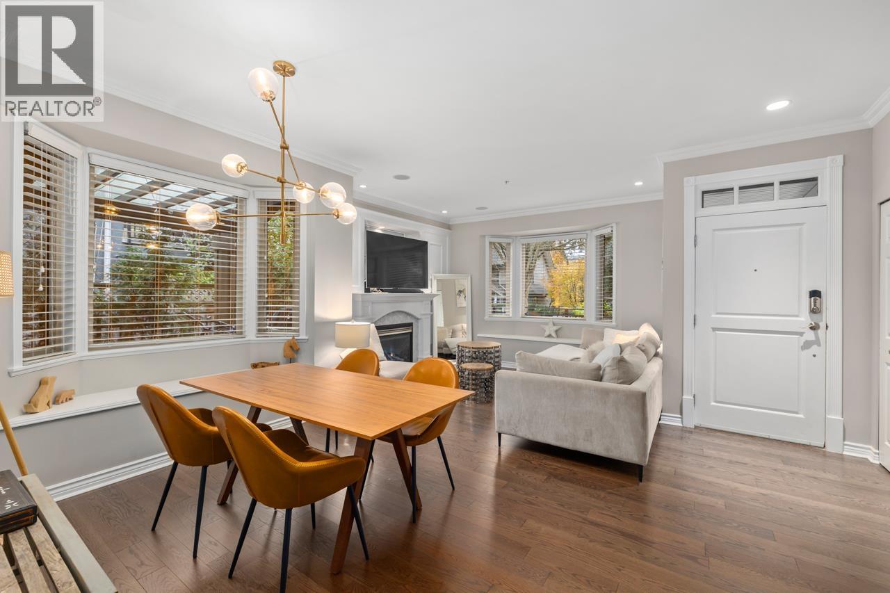 3135 Sunnyhurst Road, North Vancouver, British Columbia  V7K 2G4 - Photo 3 - R3064376