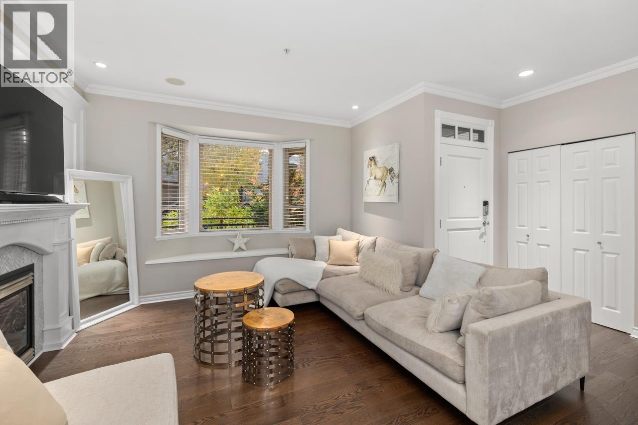 3135 Sunnyhurst Road, North Vancouver, British Columbia  V7K 2G4 - Photo 6 - R3064376