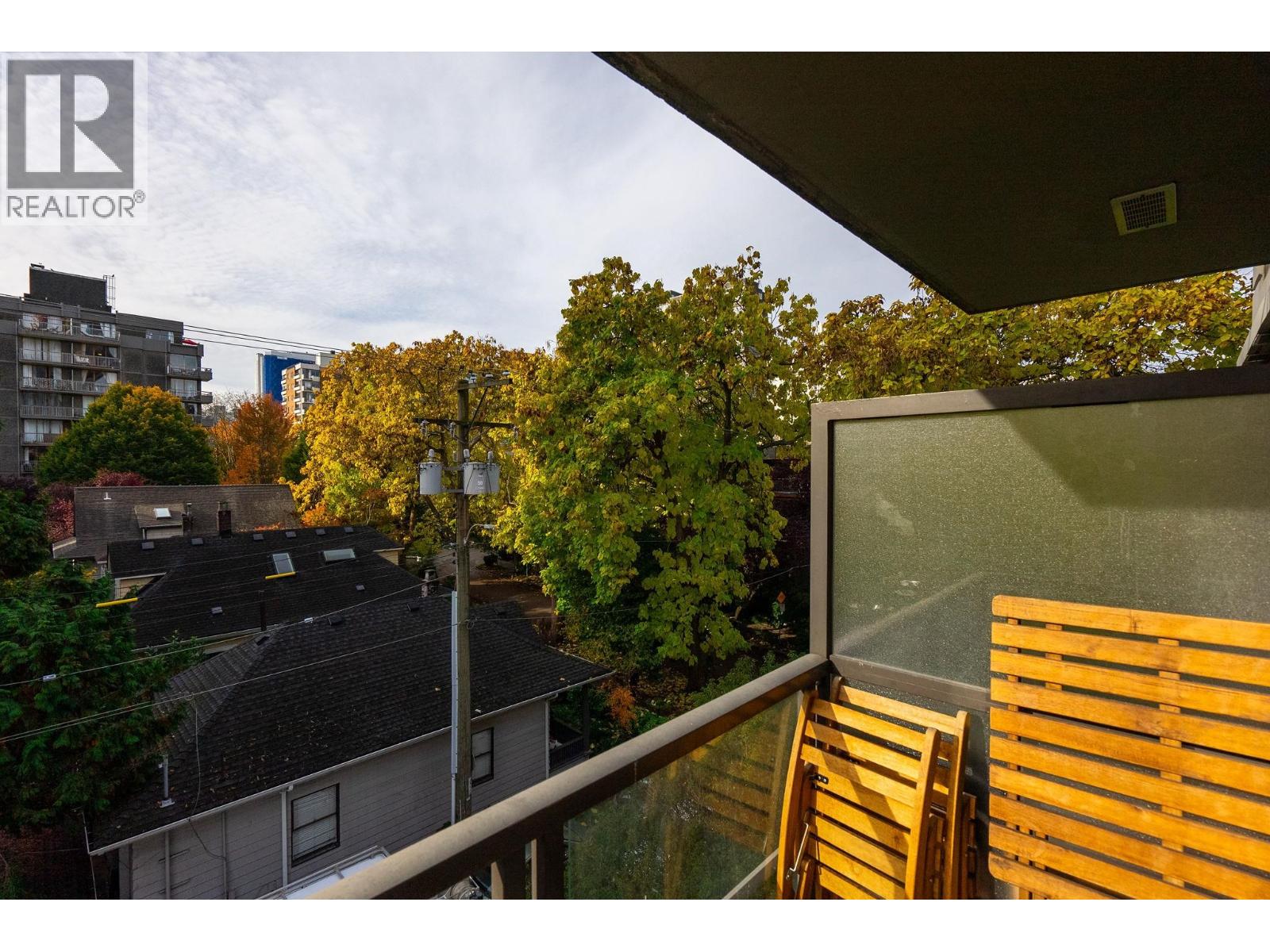 407 828 Cardero Street, Vancouver, British Columbia  V6G 2G5 - Photo 1 - R3064388