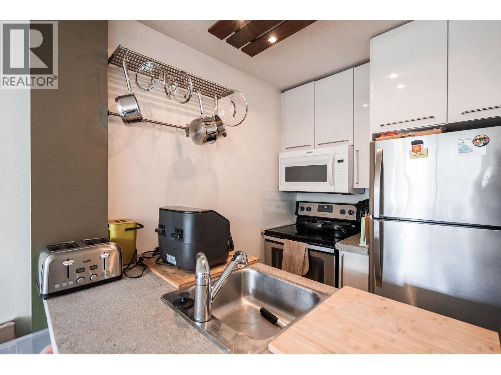 407 828 Cardero Street, Vancouver, British Columbia  V6G 2G5 - Photo 15 - R3064388