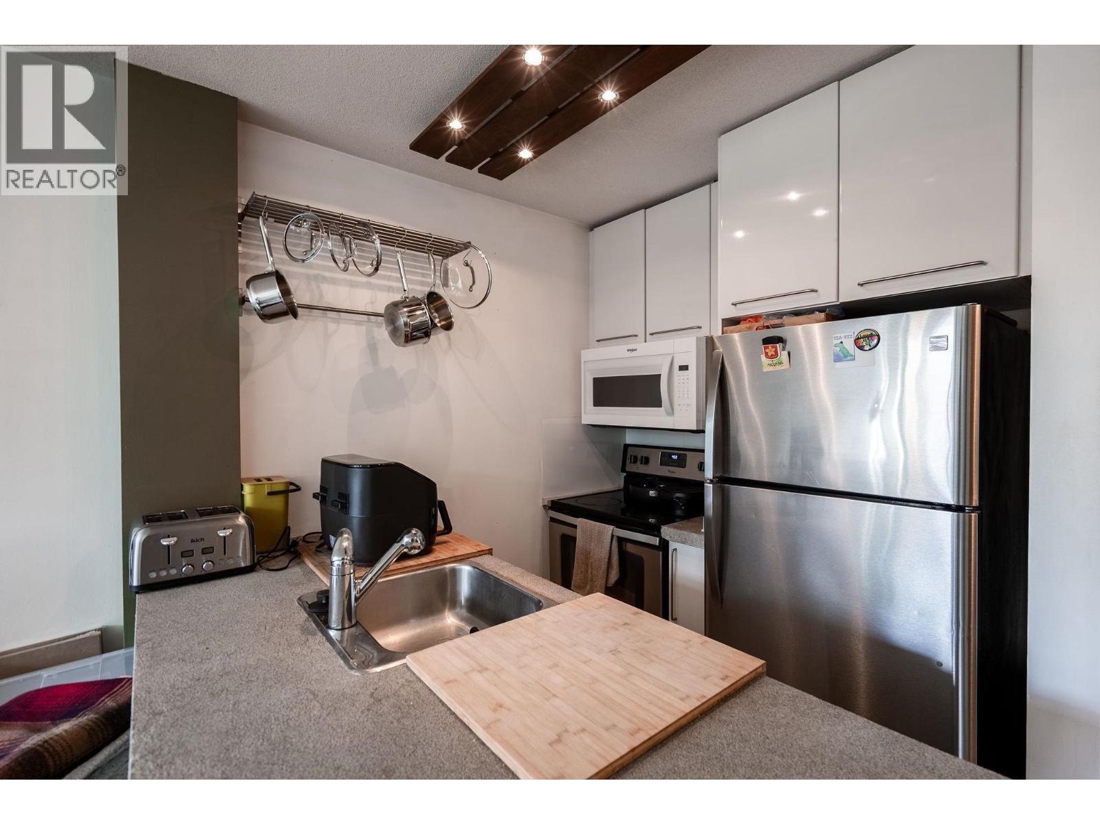 407 828 Cardero Street, Vancouver, British Columbia  V6G 2G5 - Photo 7 - R3064388