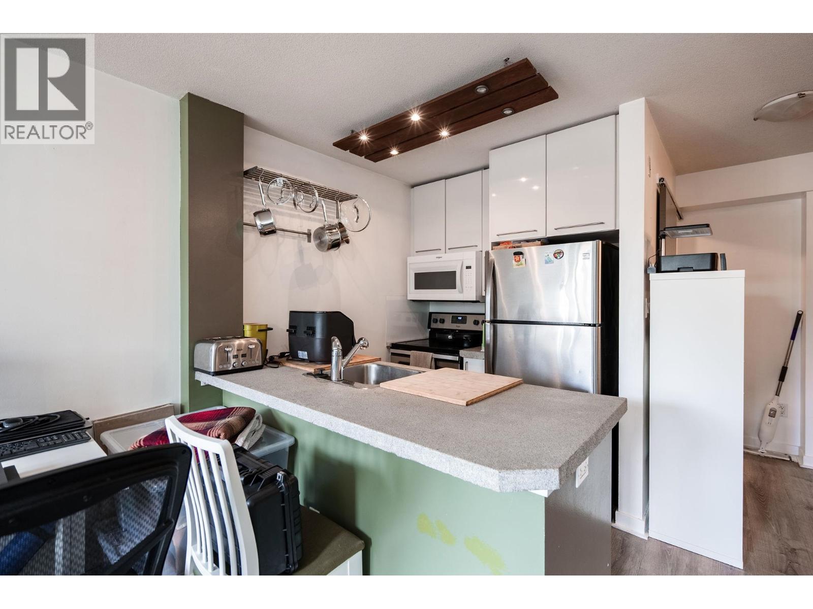 407 828 Cardero Street, Vancouver, British Columbia  V6G 2G5 - Photo 8 - R3064388