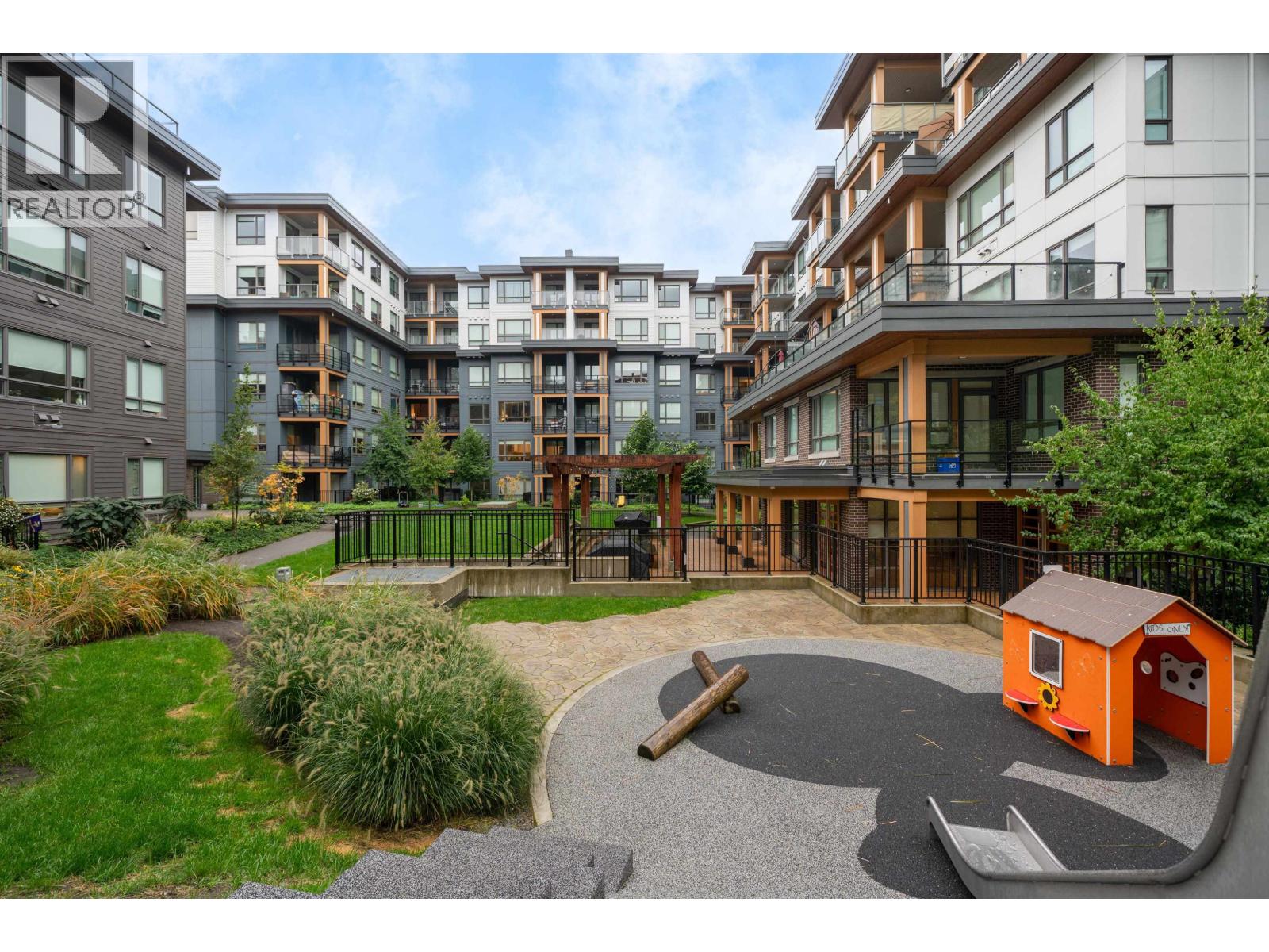 310 741 Anskar Court, Coquitlam, British Columbia  V3J 0N3 - Photo 25 - R3064392