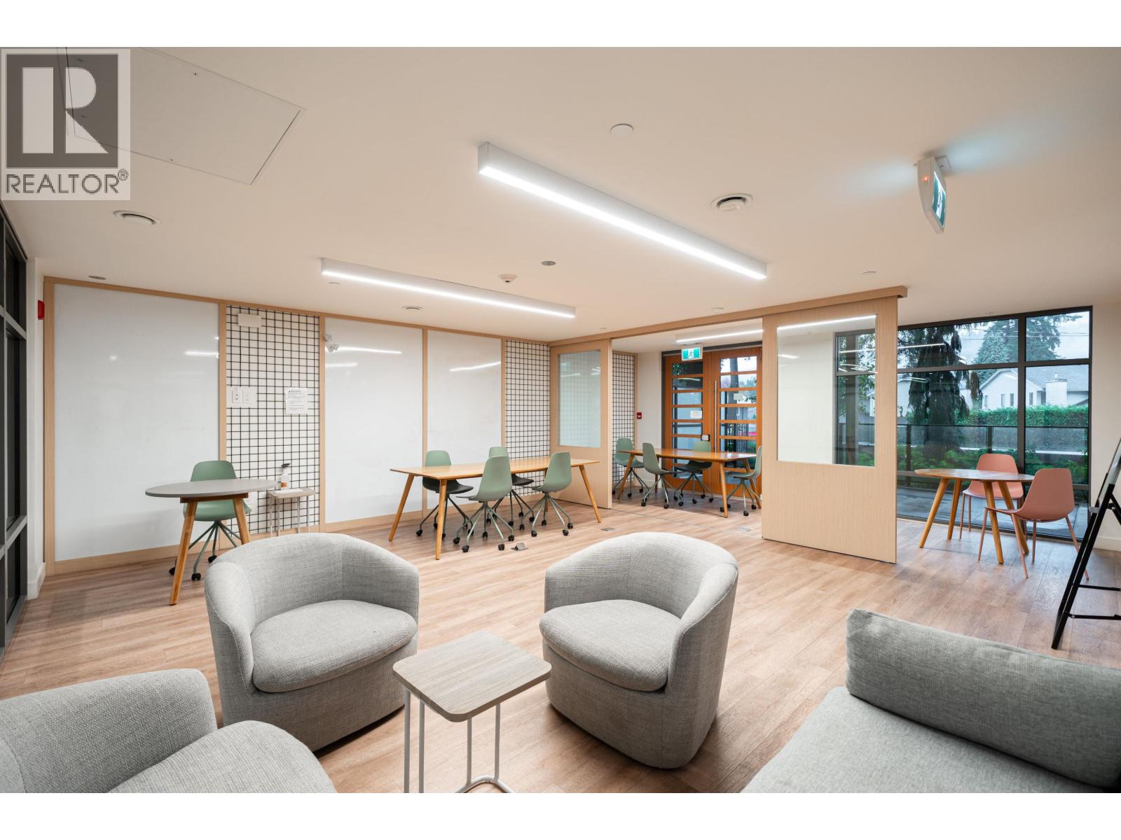 310 741 Anskar Court, Coquitlam, British Columbia  V3J 0N3 - Photo 28 - R3064392