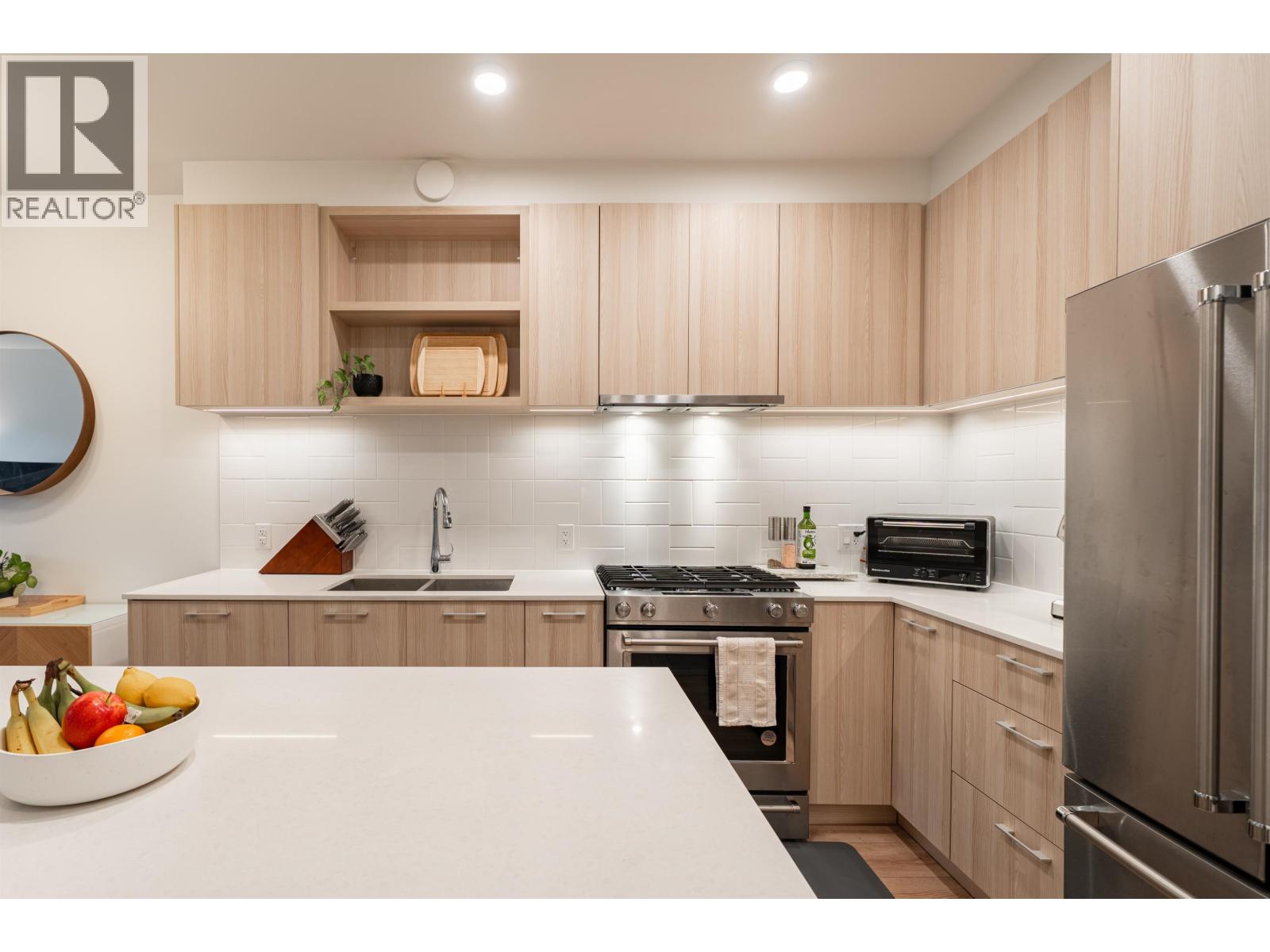 310 741 Anskar Court, Coquitlam, British Columbia  V3J 0N3 - Photo 8 - R3064392