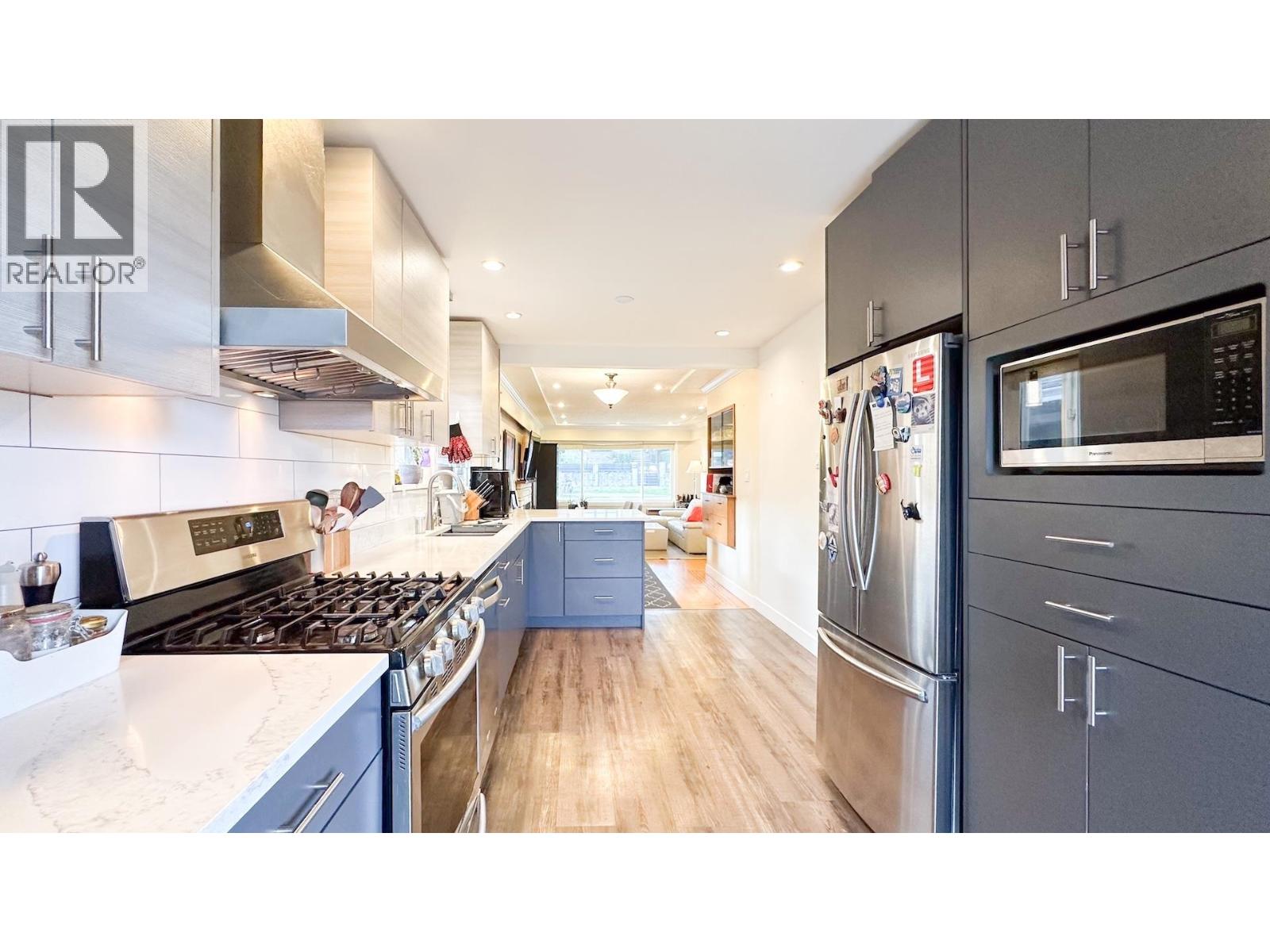 56 Warwick Avenue, Burnaby, British Columbia  V5B 3X3 - Photo 13 - R3064385