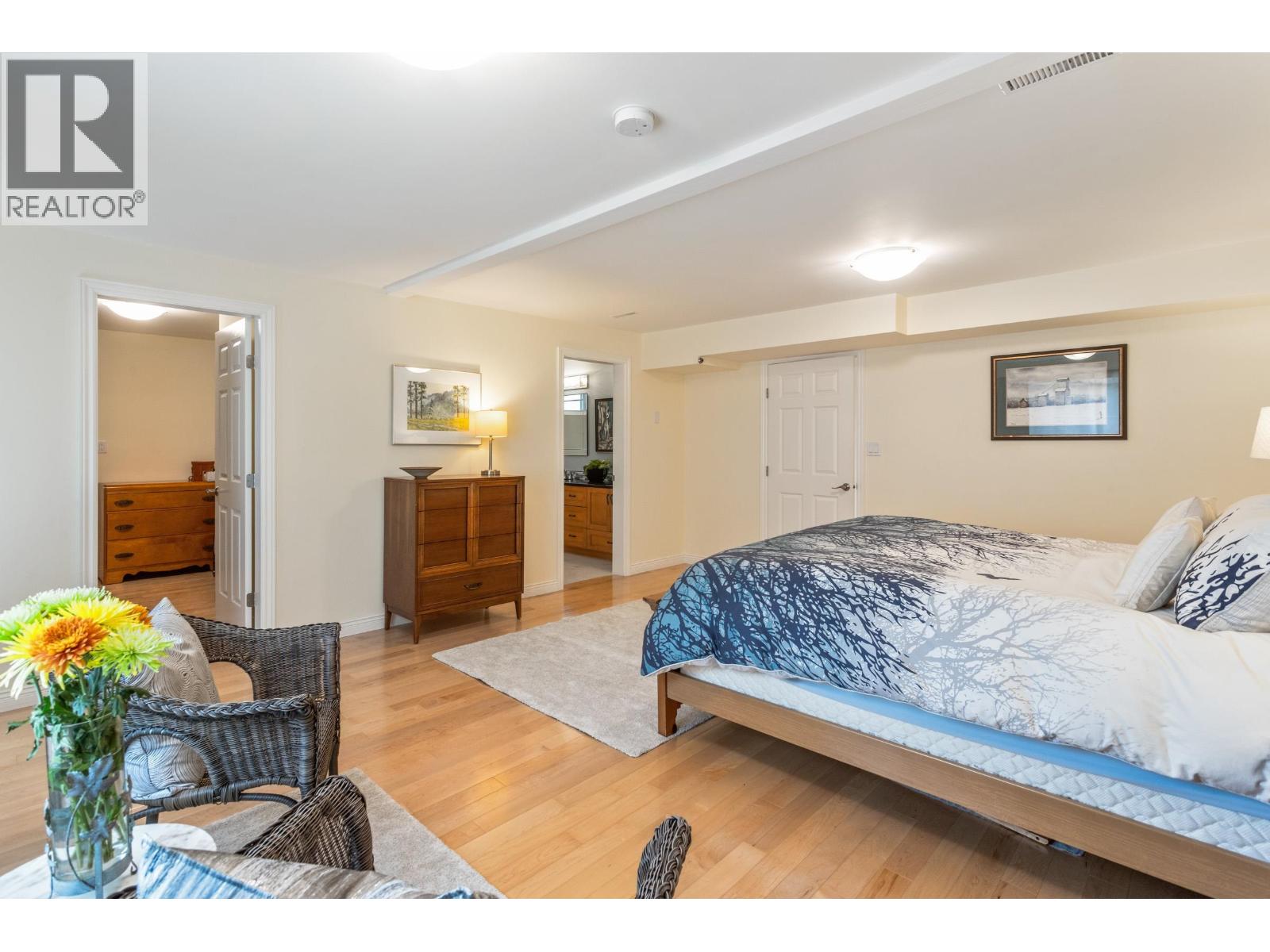 11300 Galleon Court, Richmond, British Columbia  V7E 4L3 - Photo 20 - R3064394