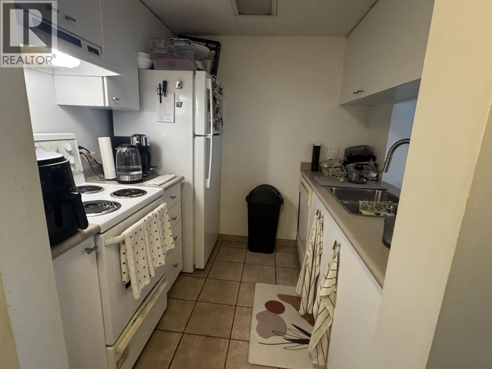 401 1188 Howe Street, Vancouver, British Columbia  V6Z 2S8 - Photo 2 - R3064359