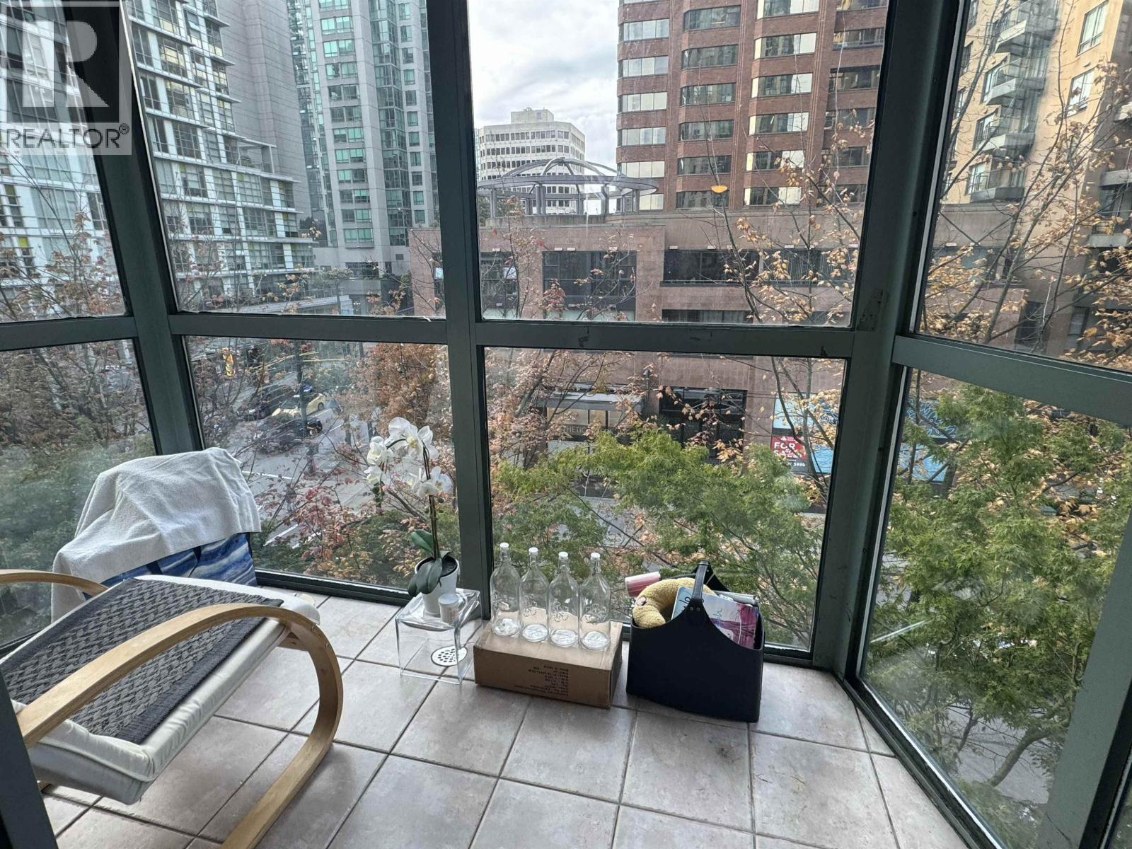 401 1188 Howe Street, Vancouver, British Columbia  V6Z 2S8 - Photo 9 - R3064359