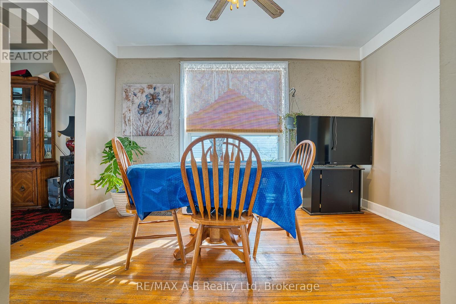 252 Romeo Street S, Stratford, Ontario  N5A 4T5 - Photo 11 - X12499448