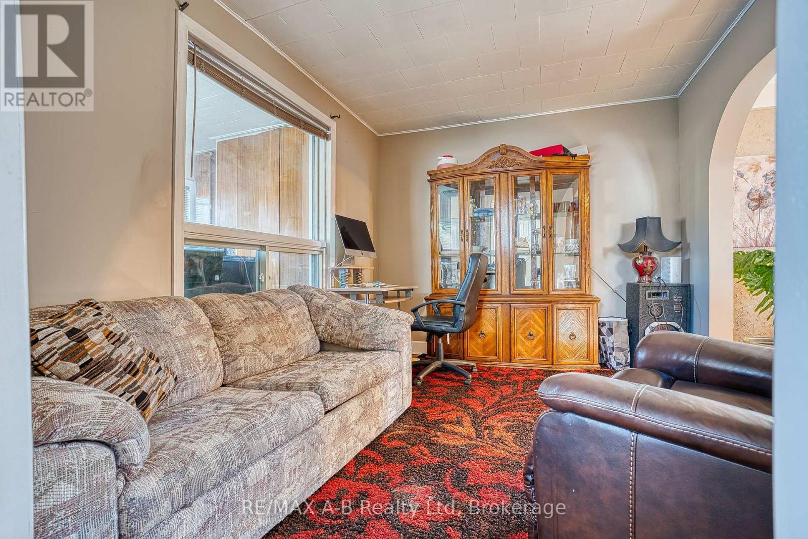 252 Romeo Street S, Stratford, Ontario  N5A 4T5 - Photo 7 - X12499448