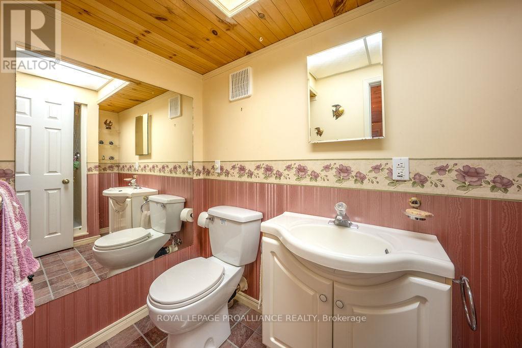 37 Mccrea Court, Tweed (Hungerford (Twp)), Ontario  K0K 3J0 - Photo 33 - X12500146