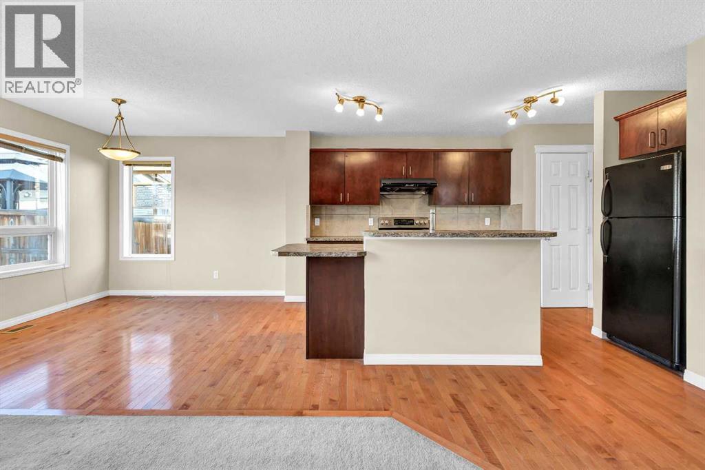 46 Covepark Rise Ne, Calgary, Alberta  T3K 0A5 - Photo 8 - A2236008