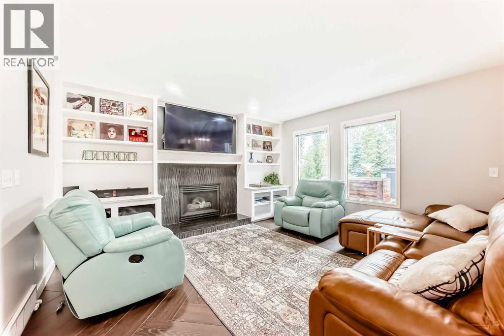 296 Lakeside Greens Crescent, Chestermere, Alberta  T1X 1C3 - Photo 18 - A2260692