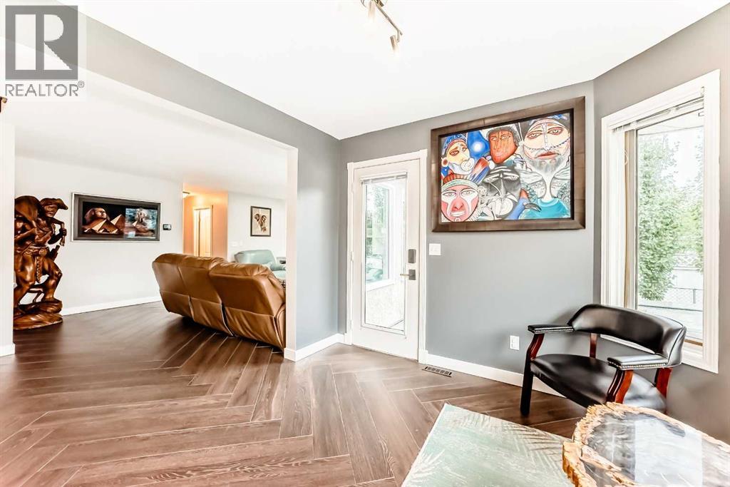 296 Lakeside Greens Crescent, Chestermere, Alberta  T1X 1C3 - Photo 7 - A2260692