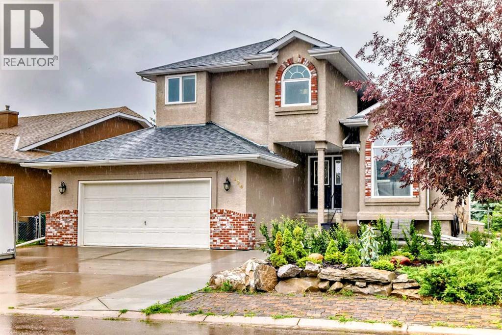 296 Lakeside Greens Crescent, Chestermere, Alberta  T1X 1C3 - Photo 2 - A2260692