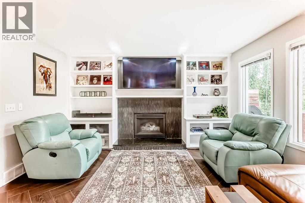 296 Lakeside Greens Crescent, Chestermere, Alberta  T1X 1C3 - Photo 17 - A2260692