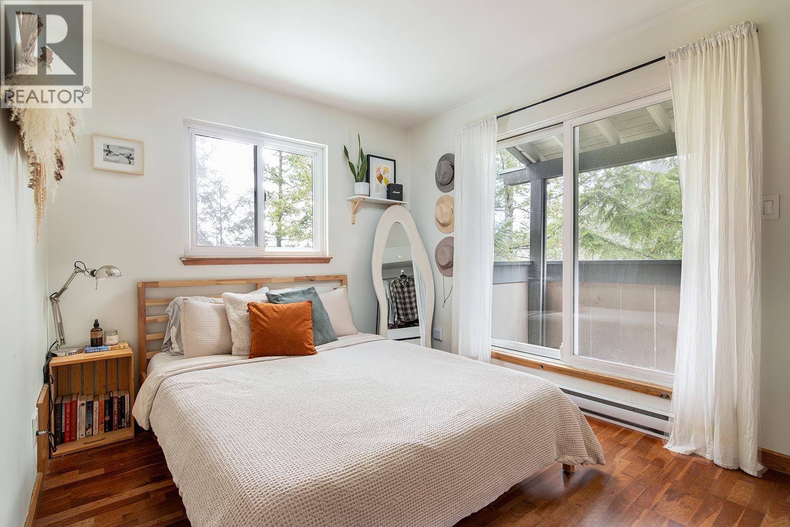 404 2101 Castle Drive, Whistler, British Columbia  V8E 0A6 - Photo 5 - R3064280