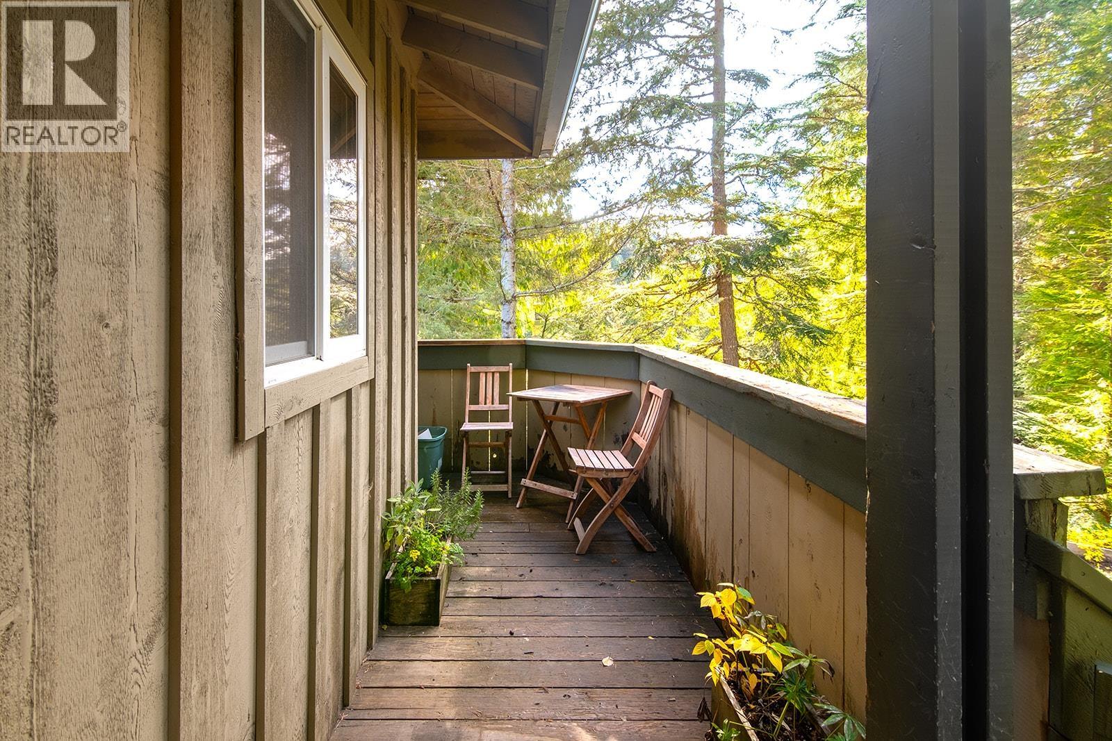 404 2101 Castle Drive, Whistler, British Columbia  V8E 0A6 - Photo 11 - R3064280