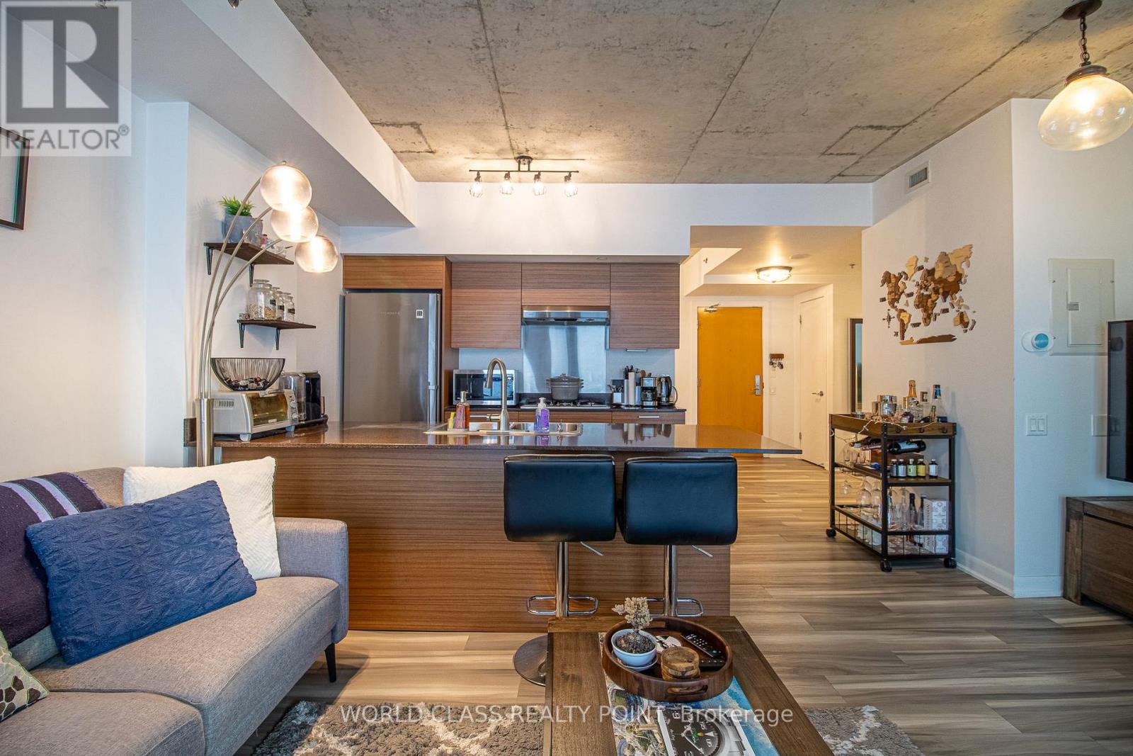 2205 - 375 King Street W, Toronto, Ontario  M5V 1K1 - Photo 10 - C12505746