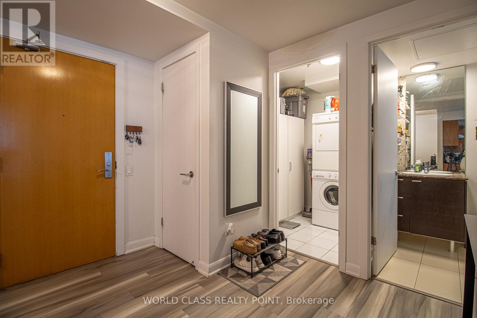 2205 - 375 King Street W, Toronto, Ontario  M5V 1K1 - Photo 13 - C12505746