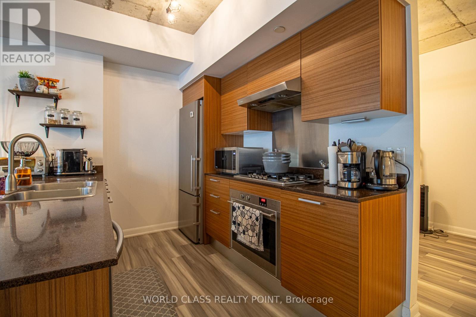 2205 - 375 King Street W, Toronto, Ontario  M5V 1K1 - Photo 15 - C12505746