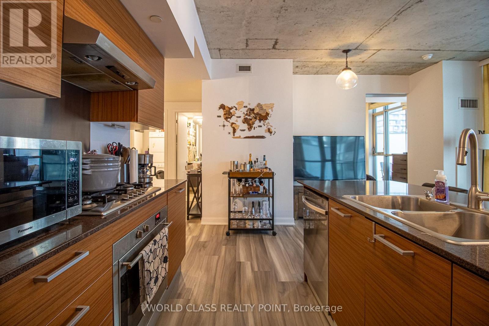 2205 - 375 King Street W, Toronto, Ontario  M5V 1K1 - Photo 17 - C12505746