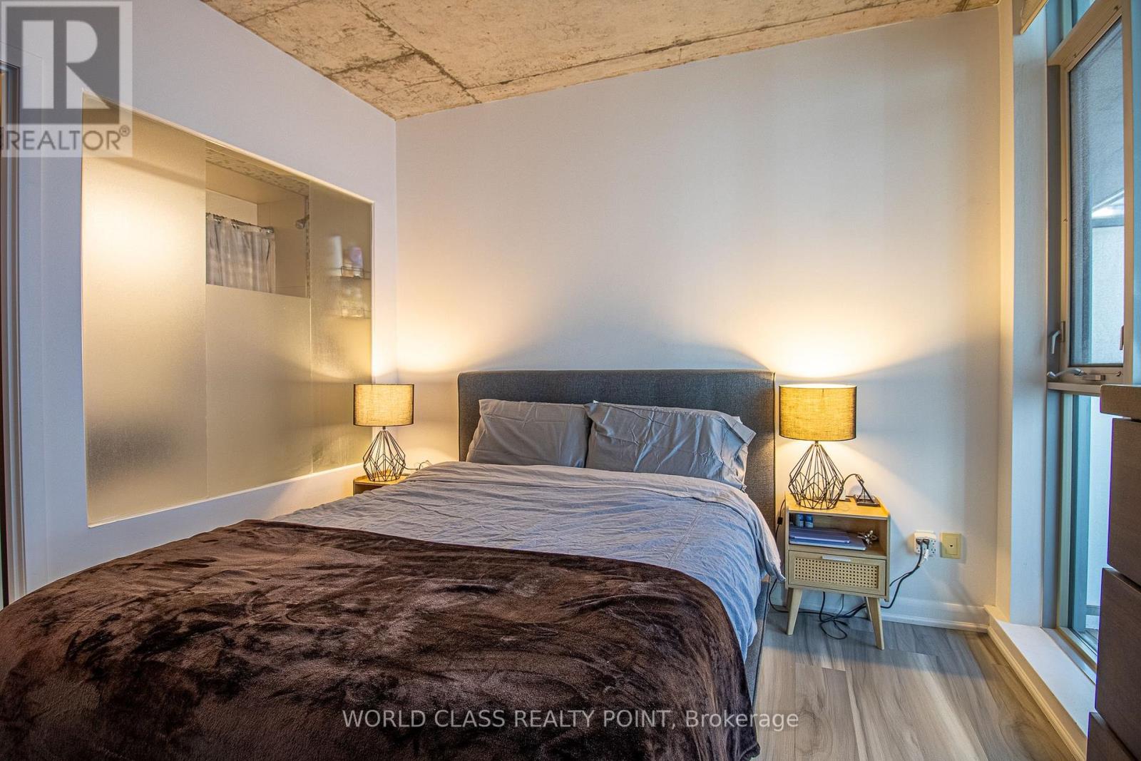 2205 - 375 King Street W, Toronto, Ontario  M5V 1K1 - Photo 19 - C12505746