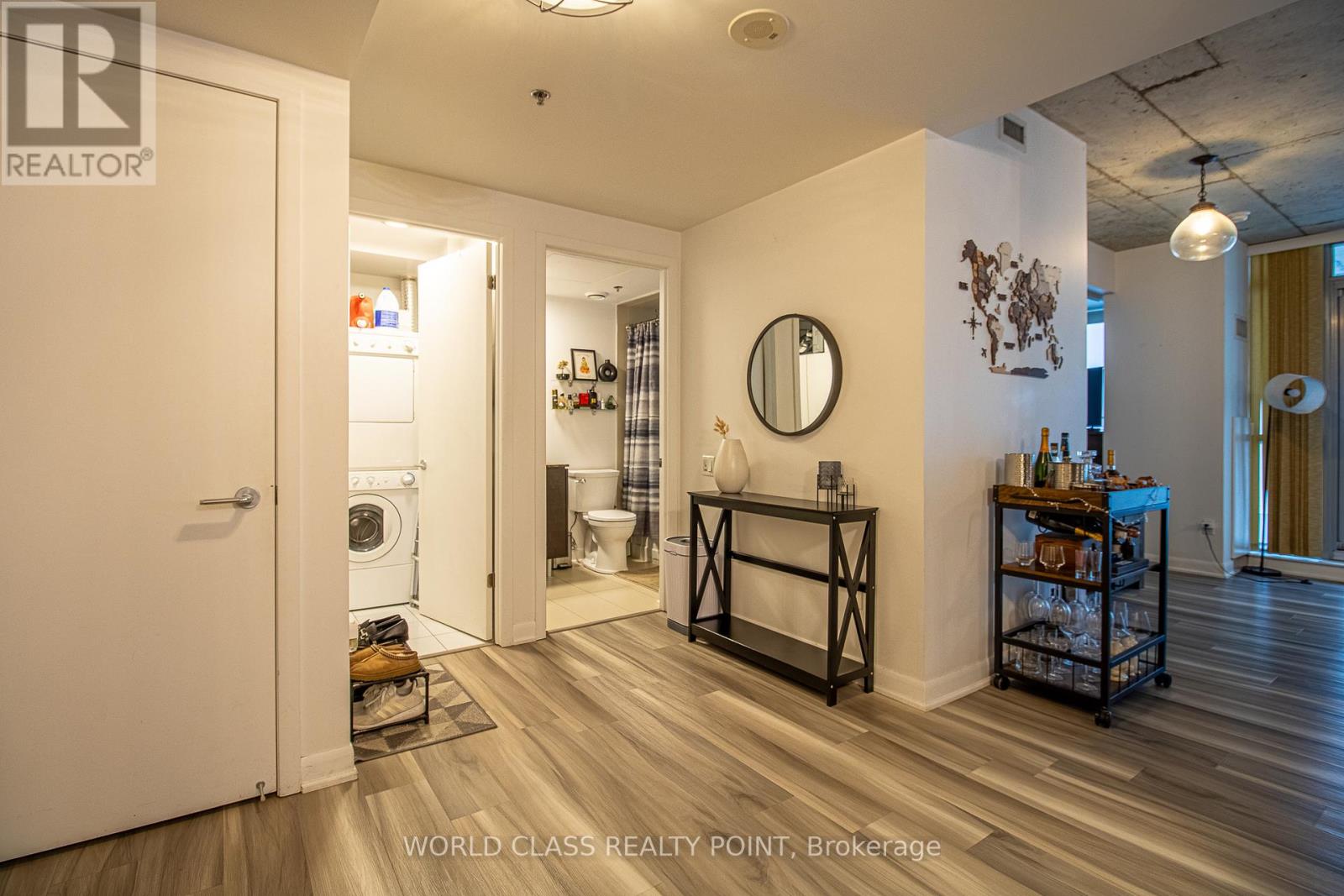 2205 - 375 King Street W, Toronto, Ontario  M5V 1K1 - Photo 5 - C12505746