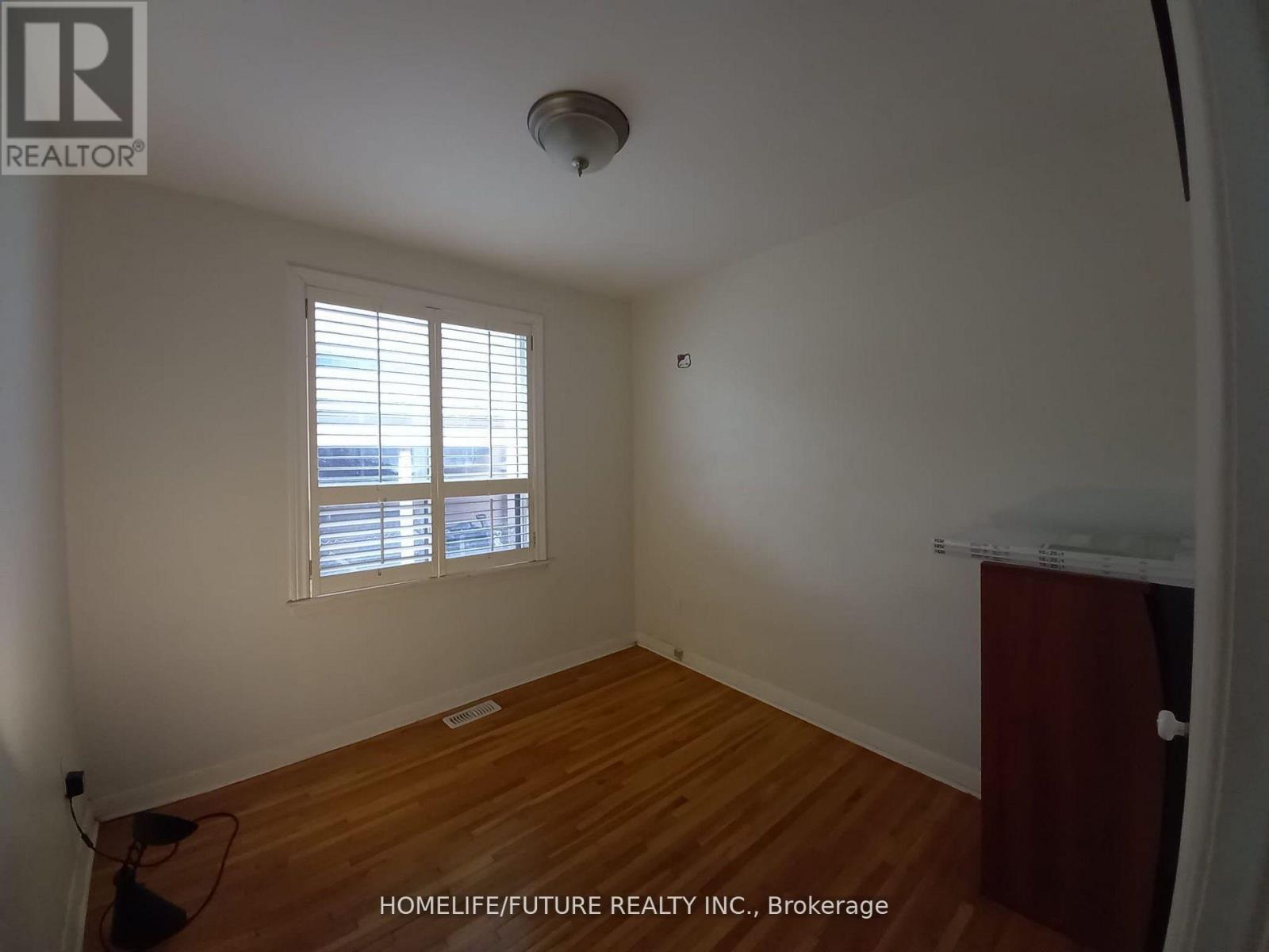 Main - 45 Gilroy Drive, Toronto, Ontario  M1P 1Z8 - Photo 9 - E12505736