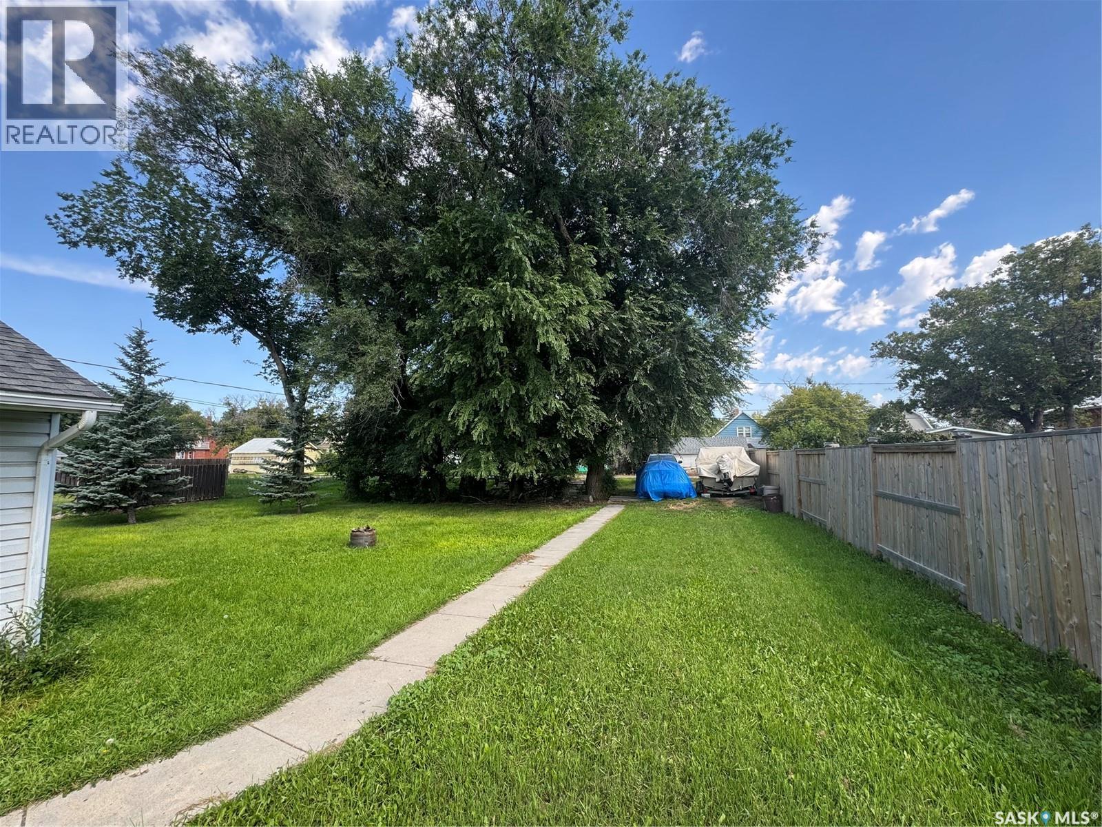 421 Mckenzie Street, Outlook, Saskatchewan  S0L 2N0 - Photo 18 - SK022315