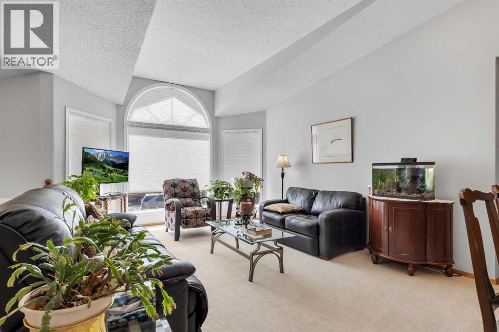 812 Diamond Court Se, Calgary, Alberta  T2J 7E2 - Photo 14 - A2247887