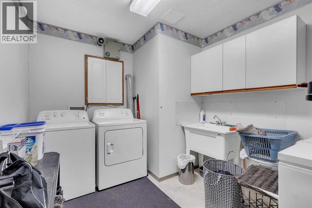 812 Diamond Court Se, Calgary, Alberta  T2J 7E2 - Photo 39 - A2247887