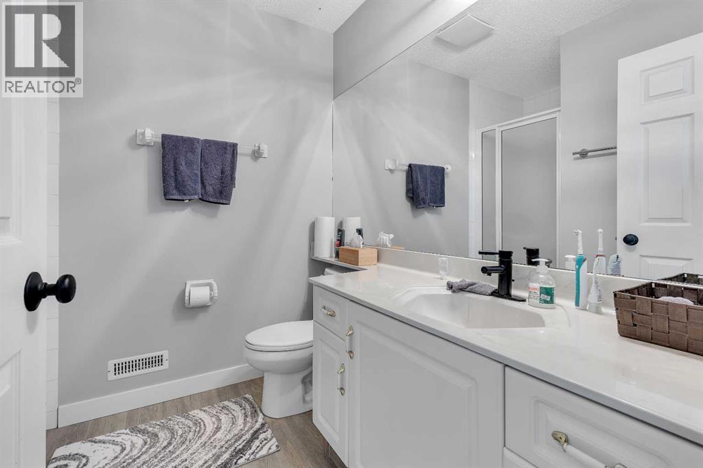 812 Diamond Court Se, Calgary, Alberta  T2J 7E2 - Photo 34 - A2247887