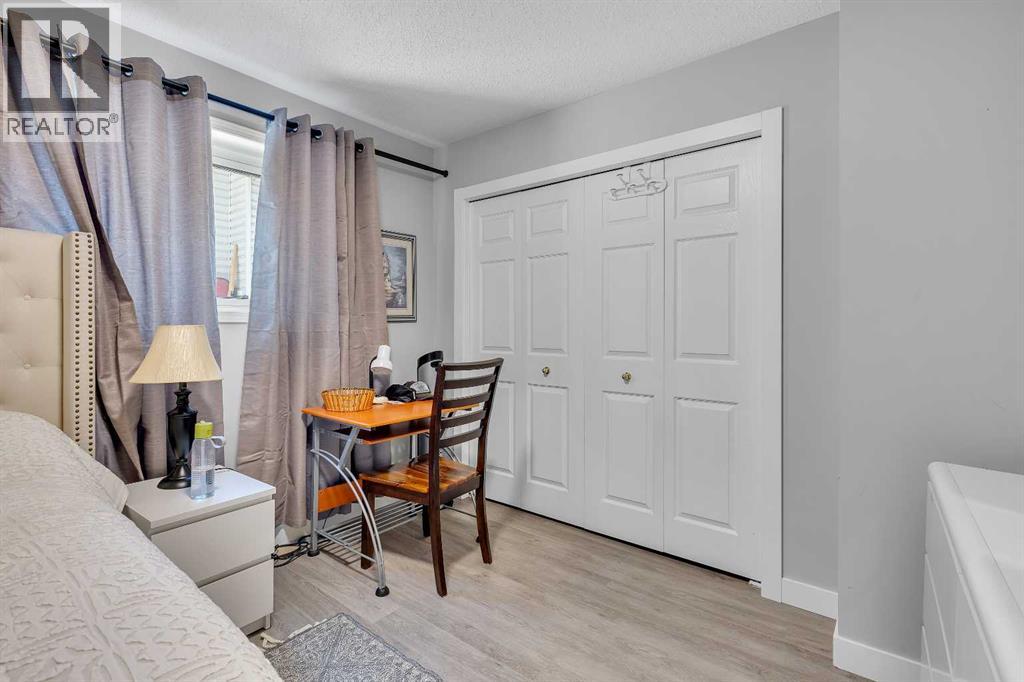 812 Diamond Court Se, Calgary, Alberta  T2J 7E2 - Photo 37 - A2247887